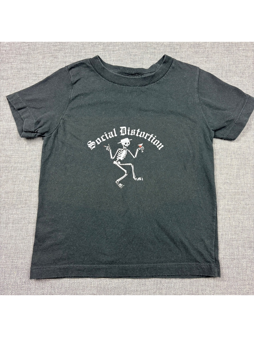 Port & Company Toddler 2T Black Social Distortion Graphic T-Shirt